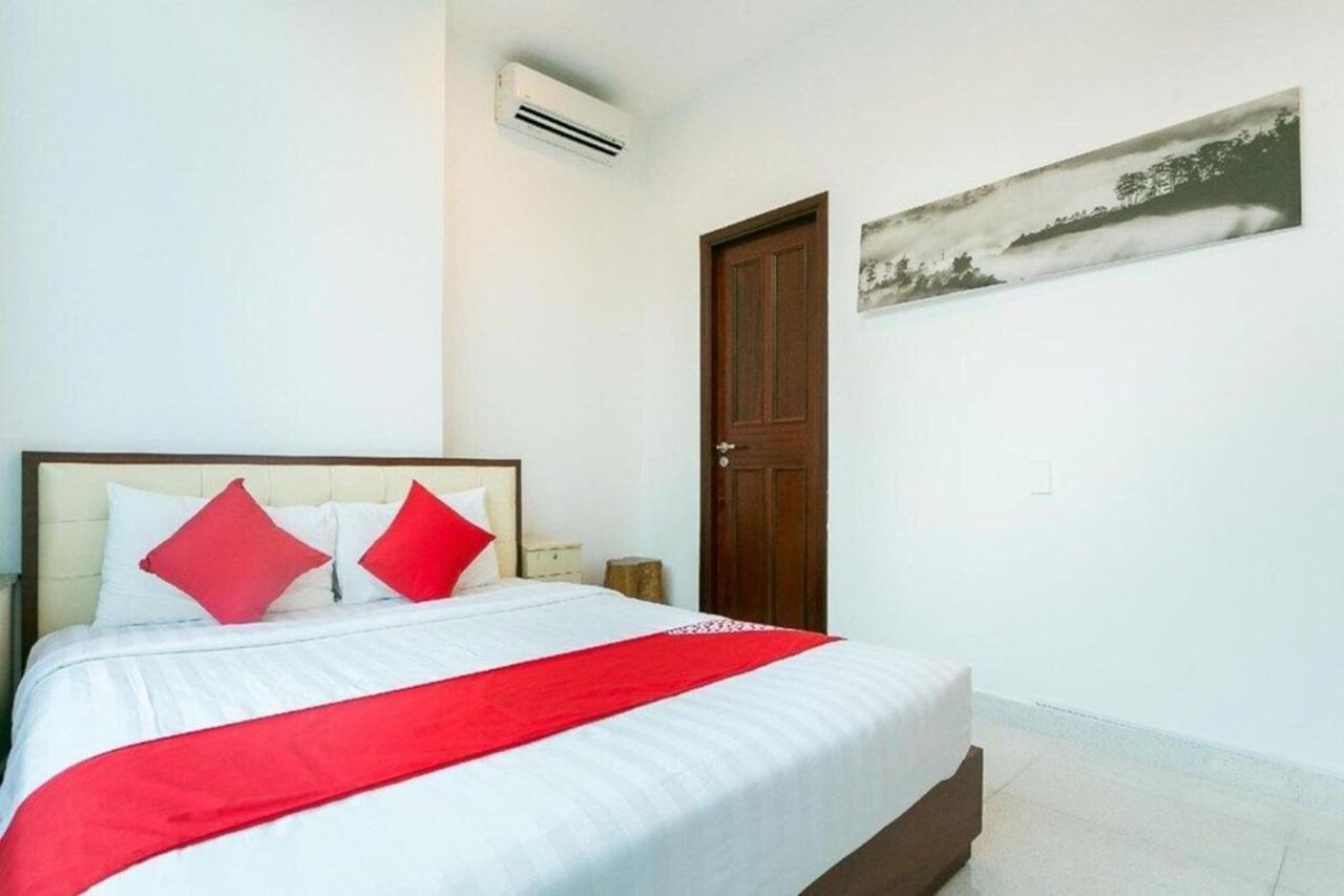 Nu Hotel - 18 Bui Vien Walkstreet Хошимин Экстерьер фото