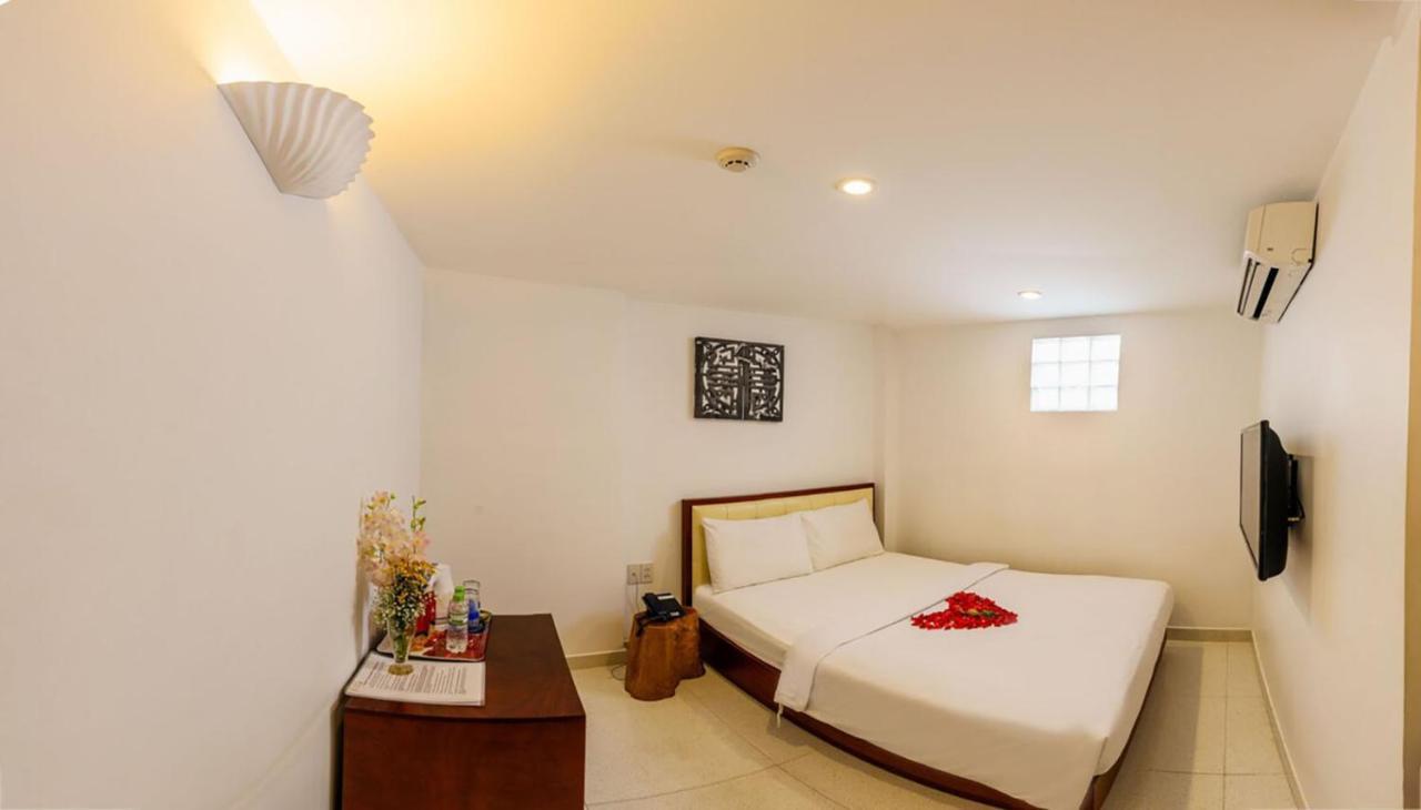 Nu Hotel - 18 Bui Vien Walkstreet Хошимин Экстерьер фото